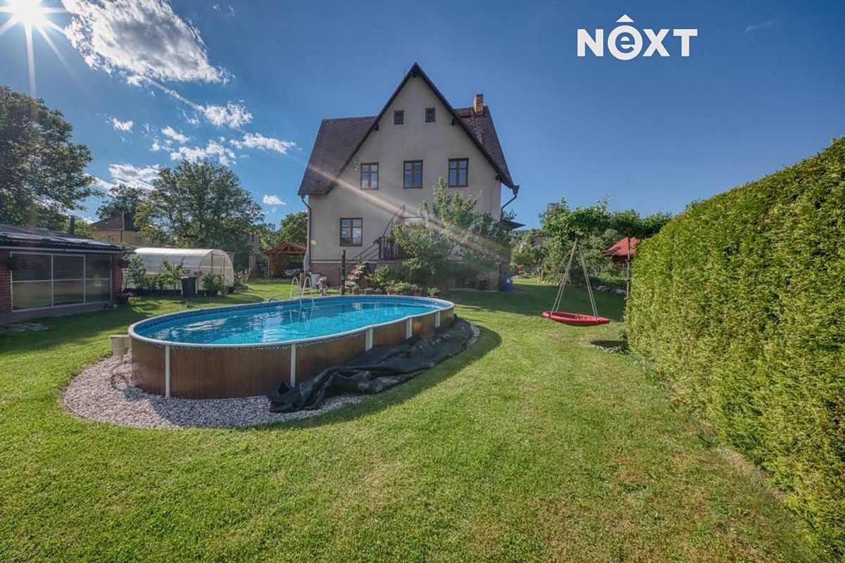 Prodej rodinného domu 250 m², pozemek 2819 m²